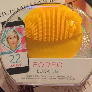 New Foreo Luna fofo sunflower yellow